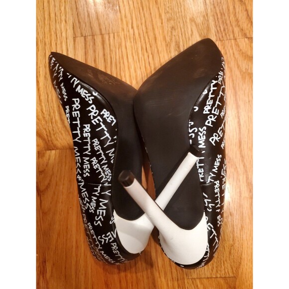 Pretty Mess Pumps Heels Size 7.5 - Picture 6 of 7